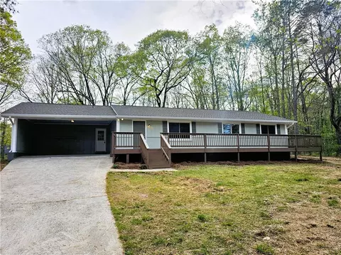 6829 Laurel View Ct, Douglasville, GA 30135