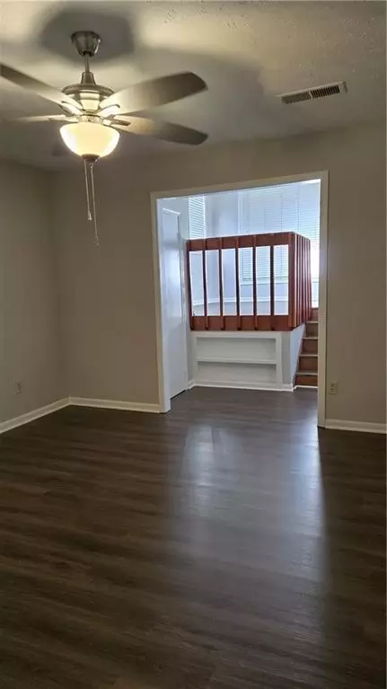 Living - 2667 Camelot Ct, Duluth, GA 30096 photo 4 of 5