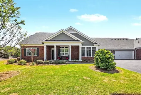 3601 Telhurst Ln, Buford, GA 30519