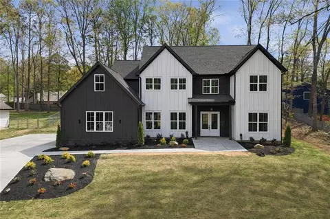 3070 Shaw Rd, Marietta, GA 30066