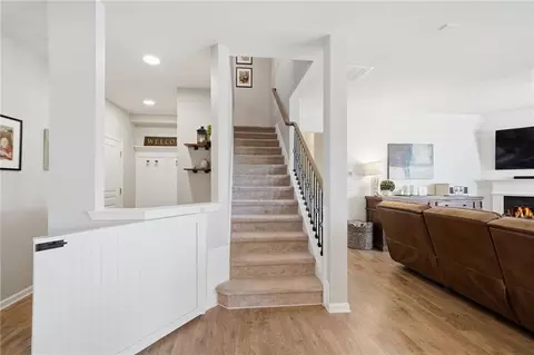 Entry Way - 416 Timberleaf Rd, Canton, GA 30115 photo 6 of 7