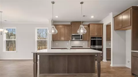 Kitchen - 1921 Endress Cir, Hampton, GA 30228 photo 1 of 2