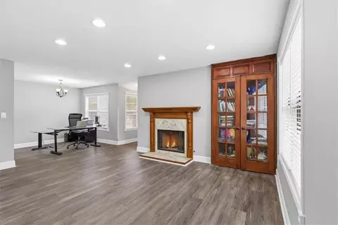 307 Glenleaf Dr, Peachtree Corners, GA 30092