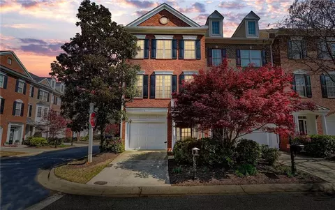 3412 Waters Edge Trl, Roswell, GA 30075