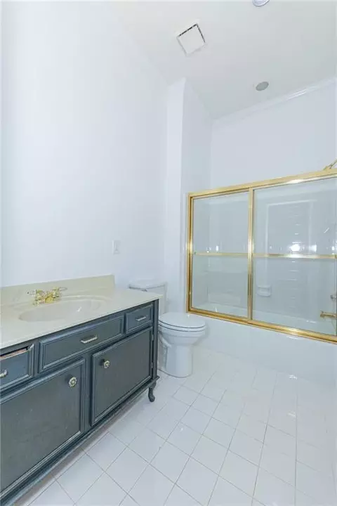 Bath - 5275 Northwater Way, Duluth, GA 30097 photo 17 of 18