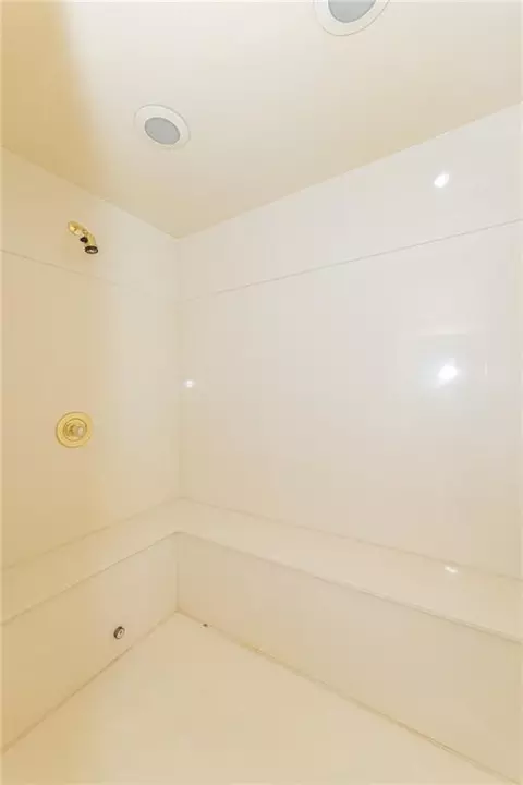 Bath - 5275 Northwater Way, Duluth, GA 30097 photo 18 of 18