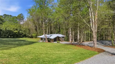 Exterior - 181 Pinecone Ln, Canton, GA 30114 photo 12 of 17