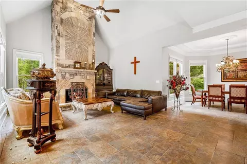 Living - 8960 Merion Dr, Duluth, GA 30097 photo 5 of 8