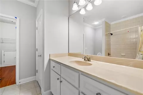 Bath - 8960 Merion Dr, Duluth, GA 30097 photo 2 of 11