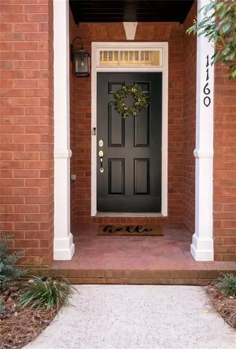 1160 Brookhaven Gln NE, Atlanta, GA 30319