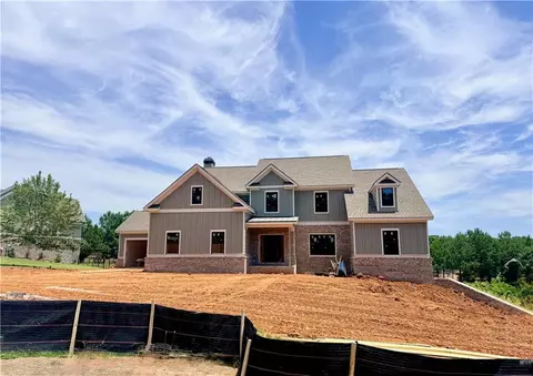 2308 Pebble Trl, Monroe, GA 30656