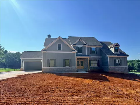 2308 Pebble Trl, Monroe, GA 30656
