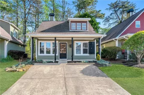 204 Lakeside Dr, Waleska, GA 30183