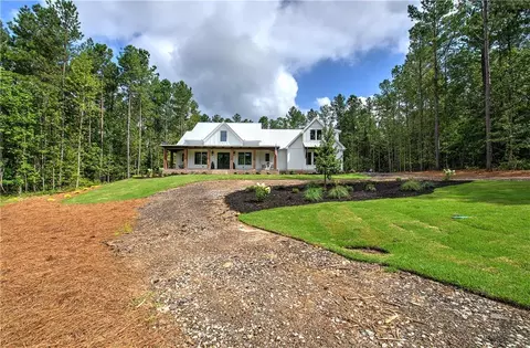 Exterior - 349 Morgan Rd, Temple, GA 30179 photo 6 of 17