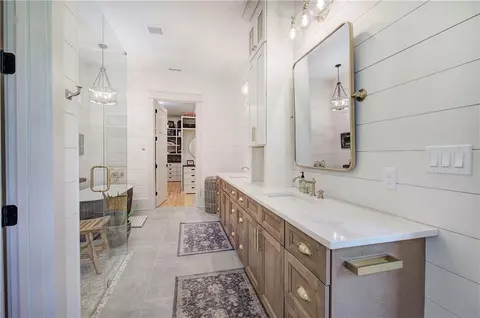 Bath - 349 Morgan Rd, Temple, GA 30179 photo 6 of 15