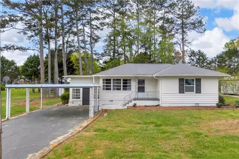 58 Andrew Jackson St, Commerce, GA 30529
