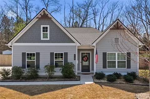 116 Cummings Ct, Ball Ground, GA 30107