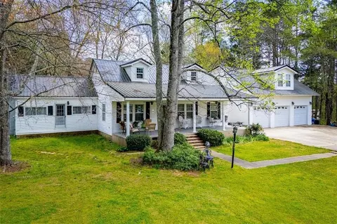 1011 Rainey Rd, Temple, GA 30179