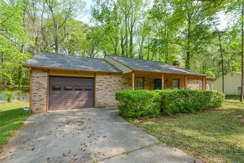 5224 Mccarter Sta, Stone Mountain, GA 30088