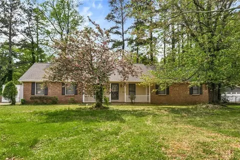 5284 Wydella Rd SW, Lilburn, GA 30047