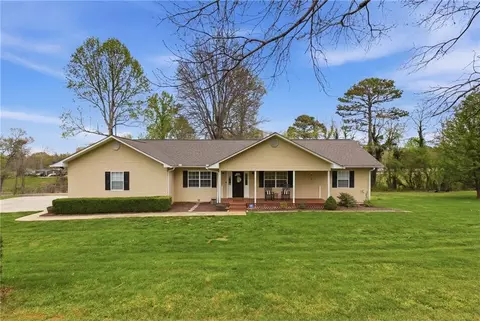 205 Cook St, Alto, GA 30510