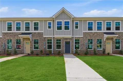 152 Flier Dr, Mcdonough, GA 30253