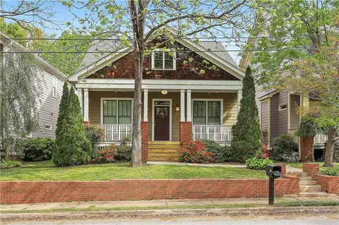 905 Custer St, Hapeville, GA 30354