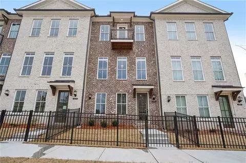 1019 Crown Oak St #51, Johns Creek, GA 30022