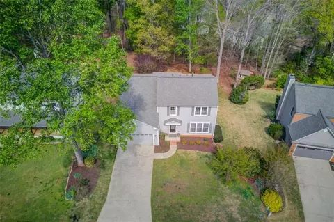 6530 Maid Marion Close, Alpharetta, GA 30005