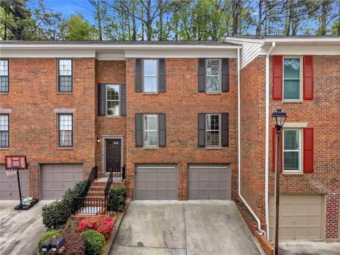 605 Brandywine Cir, Atlanta, GA 30350
