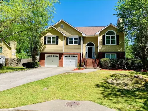 3590 Andrea Lee Ct, Snellville, GA 30039