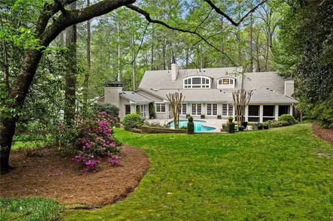 2555 Arden Rd NW, Atlanta, GA 30327