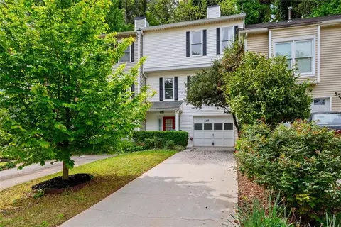 568 Stratford Grn, Avondale Estates, GA 30002