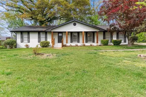 4328 Luxembourg Dr, Decatur, GA 30034