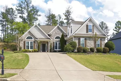 717 Golf Crest Dr, Acworth, GA 30101