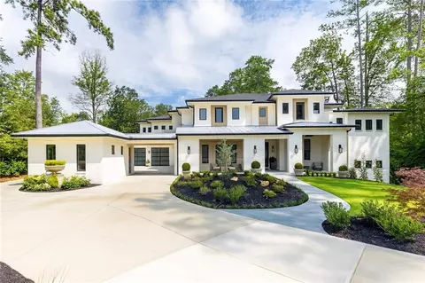 4415 Blackland Dr NE, Marietta, GA 30067