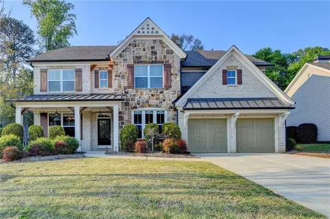 346 Spotted Ridge Cir, Woodstock, GA 30188
