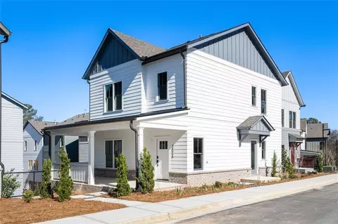 3307 Stillwood Dr, Hapeville, GA 30354