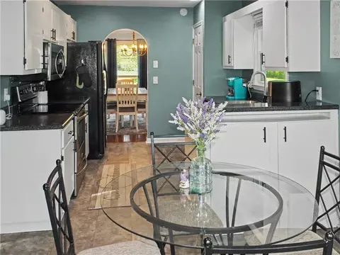 Kitchen - 22 Farmbrook Dr SW, Cartersville, GA 30120 photo 1 of 4