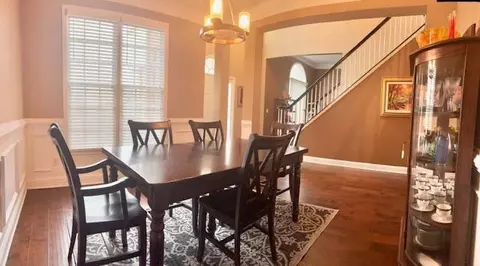 902 Daylight Cir, Lawrenceville, GA 30045