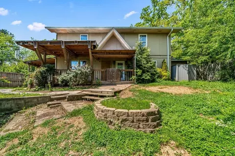 889 Swanson Rd, Ringgold, GA 30736