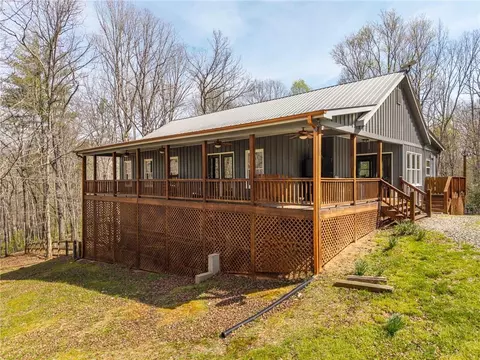 156 Peter Knob Rd, Blue Ridge, GA 30513
