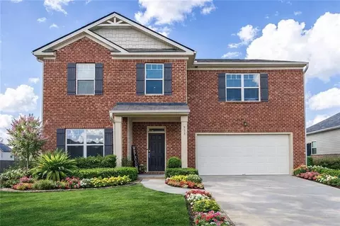 933 Nandina Ln, Loganville, GA 30052