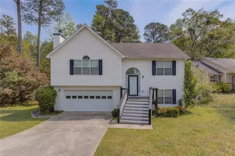 865 Stonebridge Park Cir, Lithonia, GA 30058