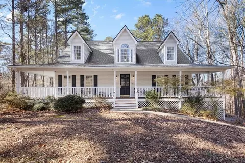 60 Warrenton Dr, Douglasville, GA 30134