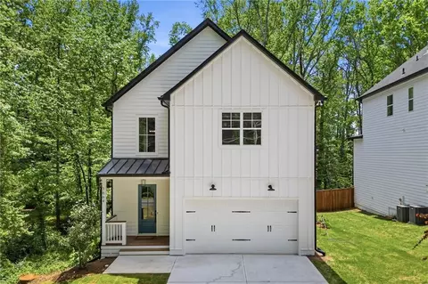 1664 Crestridge Dr SE, Marietta, GA 30067