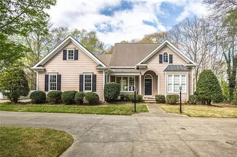 5045 Union Hill Rd, Alpharetta, GA 30004