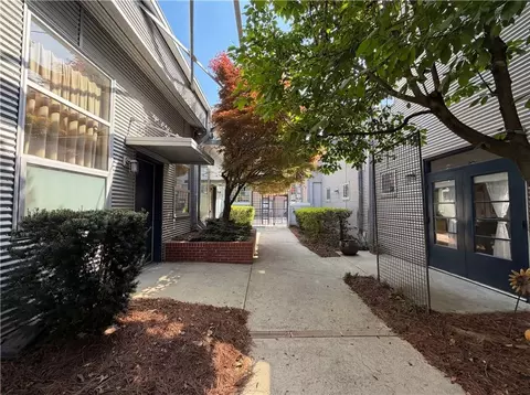 400 Village Pkwy NE #142, Atlanta, GA 30306
