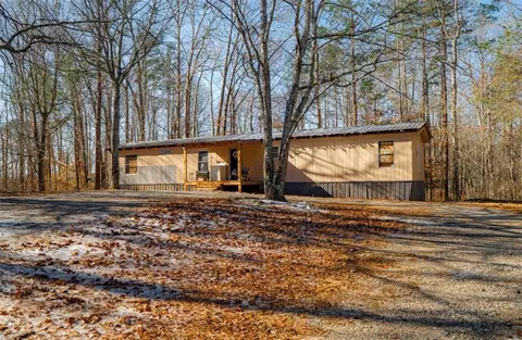 7324 Freeman Rd, Cumming, GA 30028