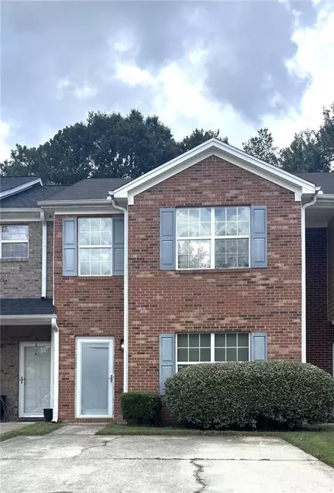 1560 Eastern Sunrise Ln, Decatur, GA 30034